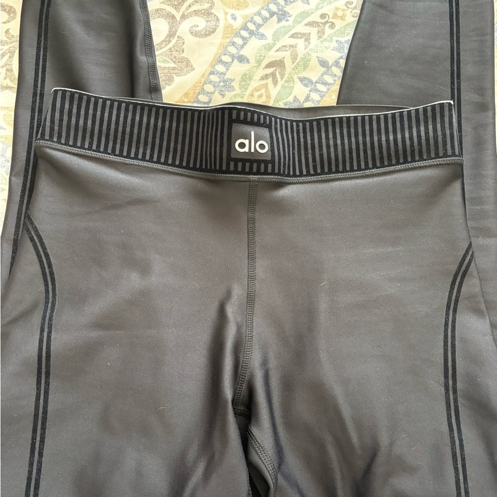 ALO Airlift high waist 7/8 Line up legging